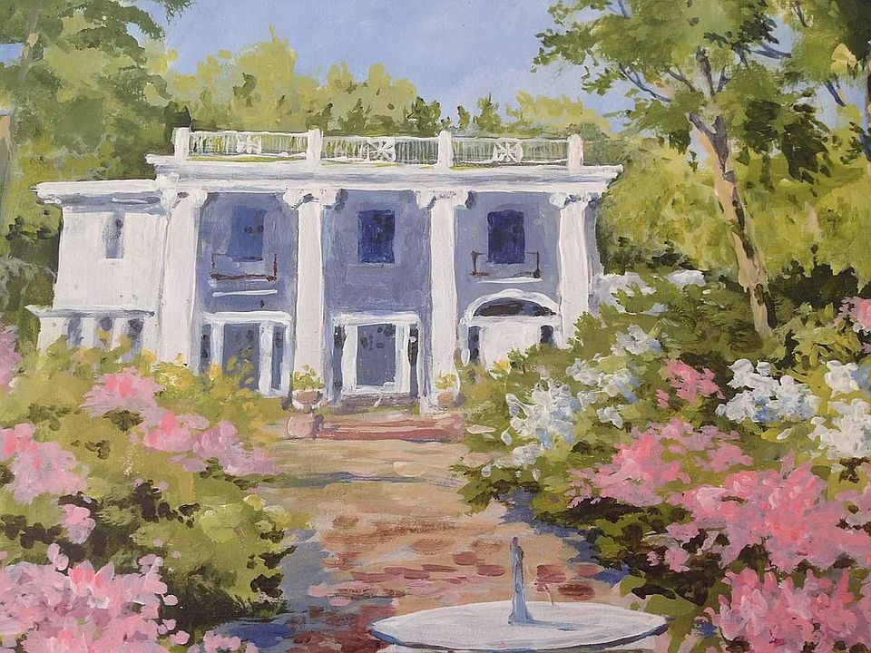 Hist. Homes tour participant