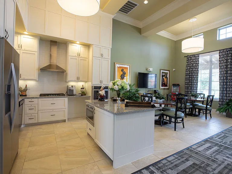 Cypress Creek Wayside Drive — Photo 2