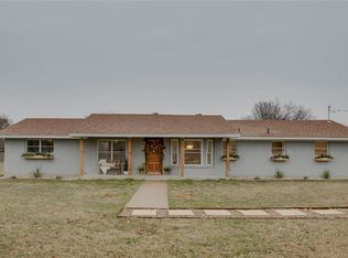 729 Silver Creek Azle Rd, Azle, TX 76020