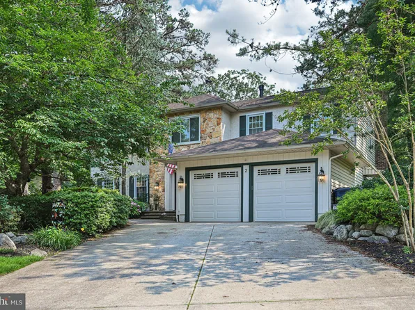 2 Keston Pl, Voorhees, NJ 08043