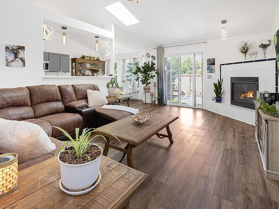 1st image of 148 Beacon Way