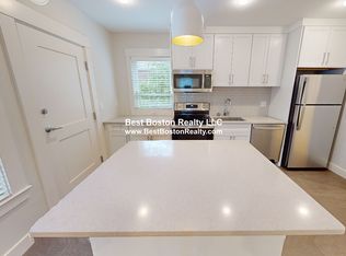 208-210 Banks St #2, Cambridge, MA 02138