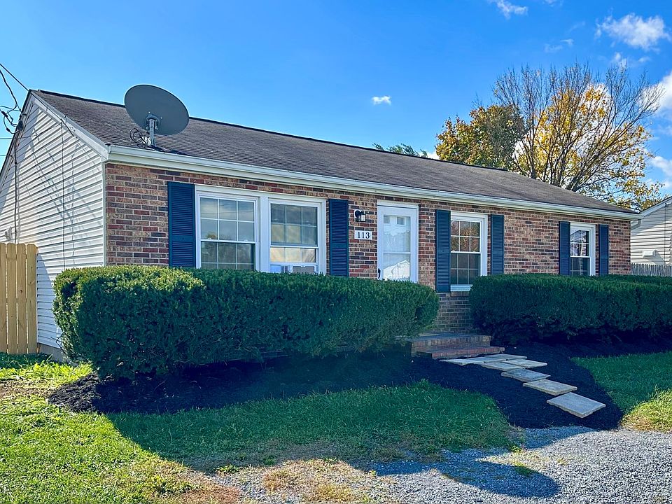 1st image of 113 Green Park Dr
