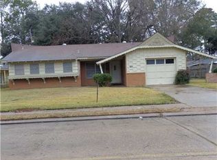 3608 Castle Rd, Alexandria, LA 71303
