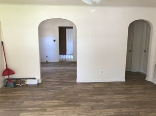 1820 Hazel Ave, Carthage, MO 64836