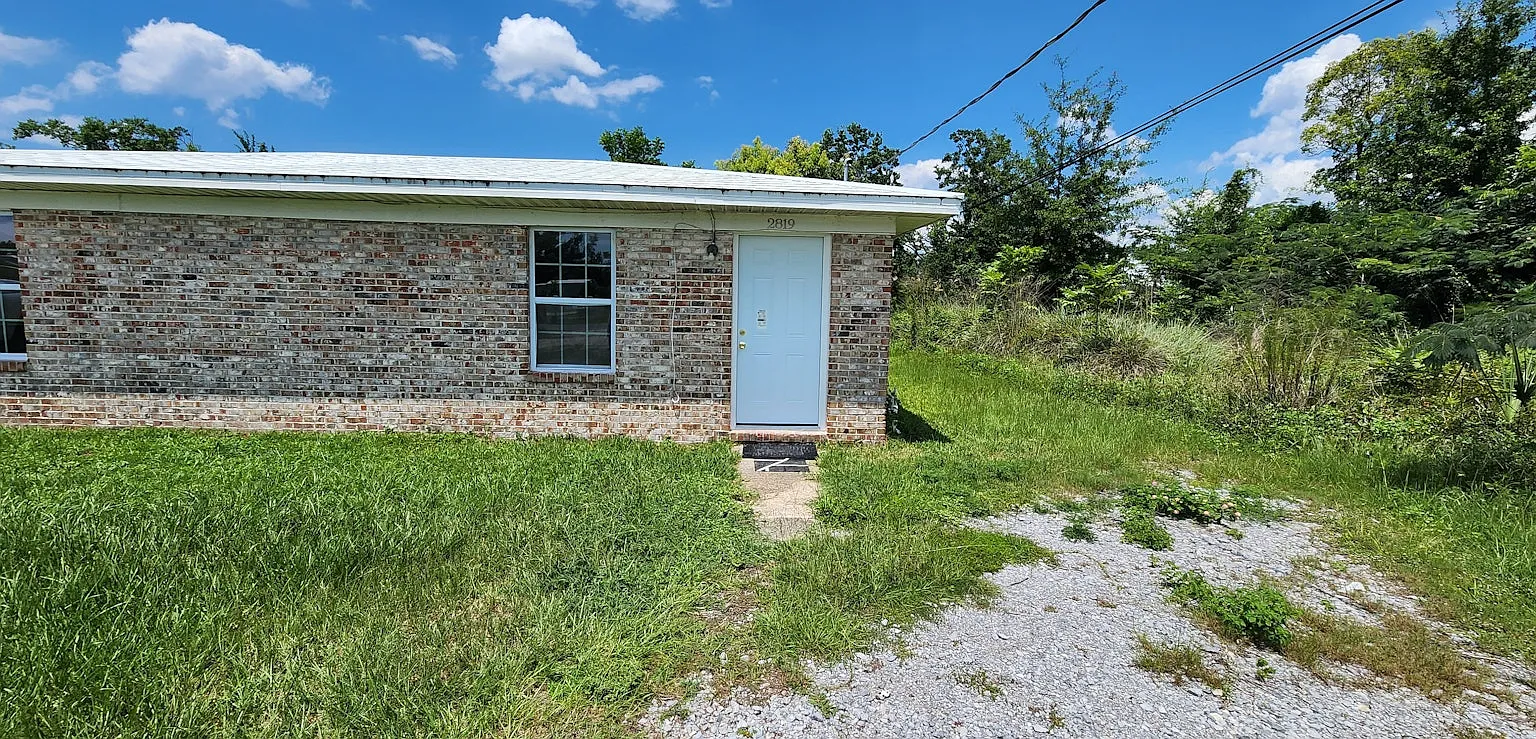 2817 Wakulla Avenue, Unit 2819 — Photo 1