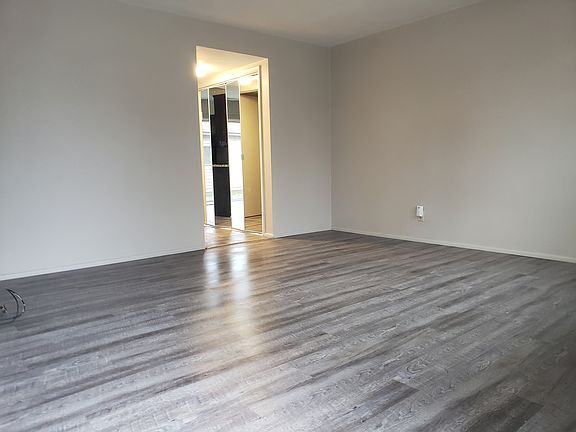 5th image of 408 N Alton St APT A
