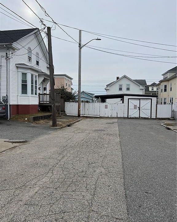 78 6th St East Providence RI Zillow