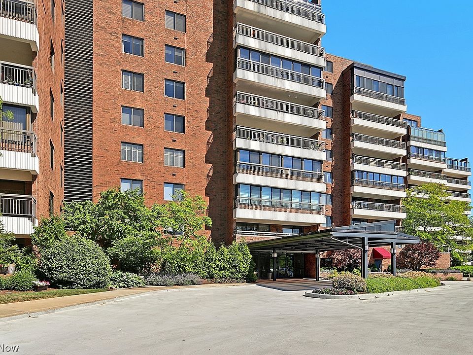 1st image of 27500 Cedar Rd APT 707