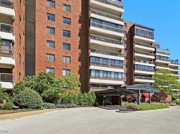 27500 Cedar Rd APT 707, Beachwood, OH 44122