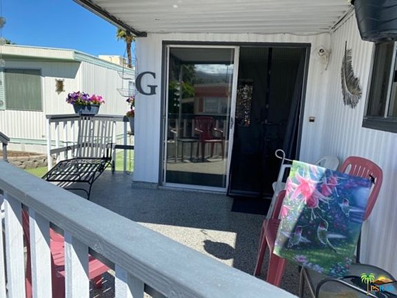 4th image of 8 Arthur Dr