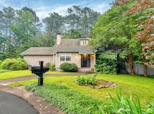 1305 Pawnee Trl SW, Dalton, GA 30720