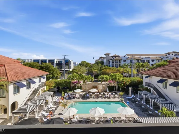 221 9th St S #405, Naples, FL 34102