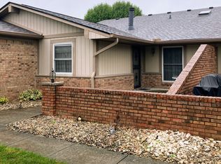 1155 Paradise Ct UNIT D, Greenwood, IN 46143