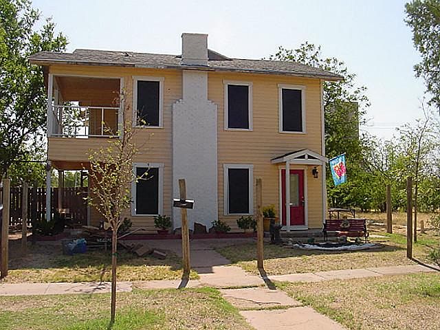 1st image of 317 Poplar St