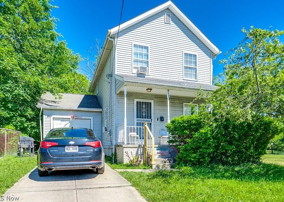 1st image of 3287 E 105th St