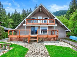 34067 S Shore Dr, Mount Vernon, WA 98274
