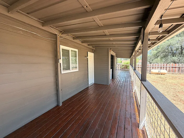 6708 Odessa Way — Photo 18