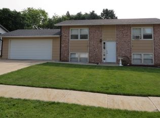 101 S Maple St, Wayne, NE 68787