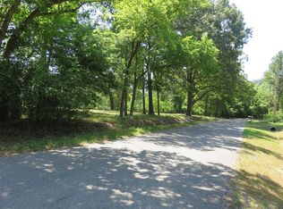 6th St, Cotter, AR 72626