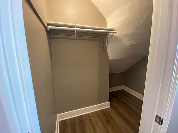 4th image of 5364-5366 N 38th St #5364
