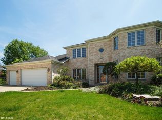 1037 E Talbot St, Arlington Heights, IL 60004