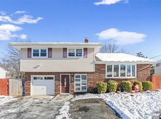 19 Vivian Ave, Emerson, NJ 07630