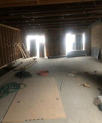 2nd image of 3908 W Grand Ave #1