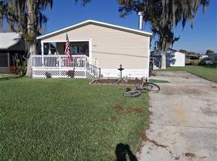1046 Lemon St, Okeechobee, FL 34974