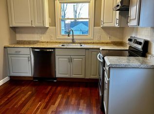 57 William St, Manchester, CT 06042