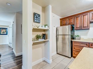 Oakland Heights - 55+ Active Adult Apartments, Oakland, CA 94606