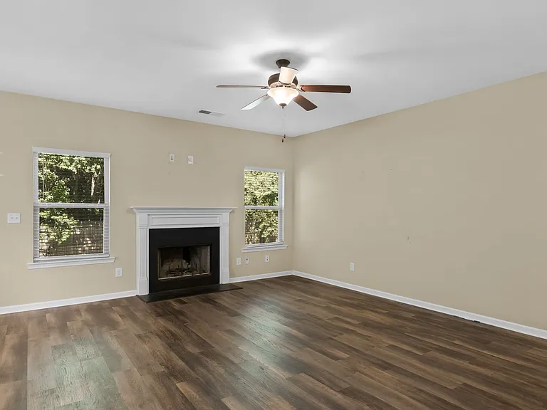1000 Gwynnes Way — Photo 9