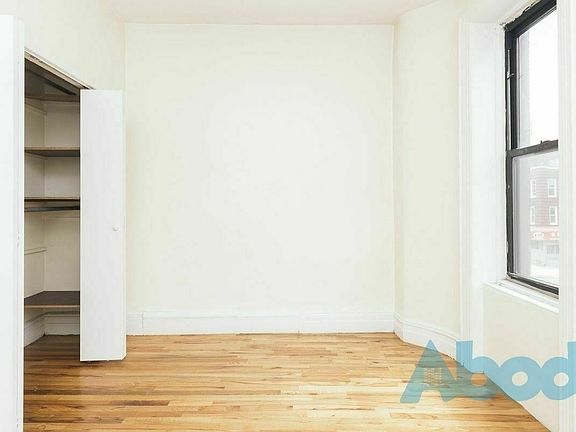 2nd image of 621 Metropolitan Ave #4B