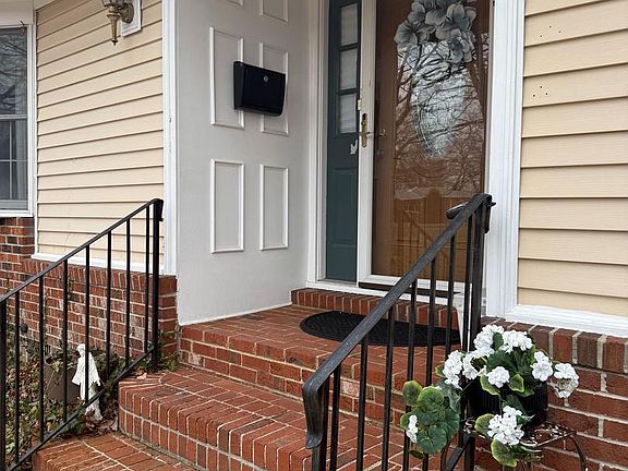 5th image of 6608 Horseshoe Rd