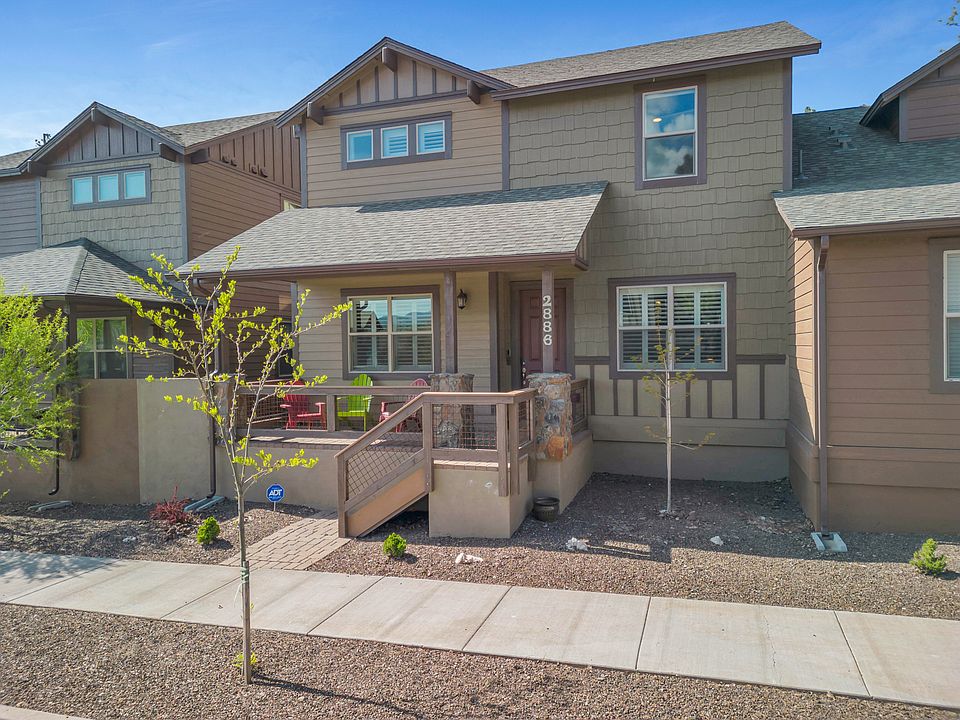 1st image of 2886 W Presidio Dr