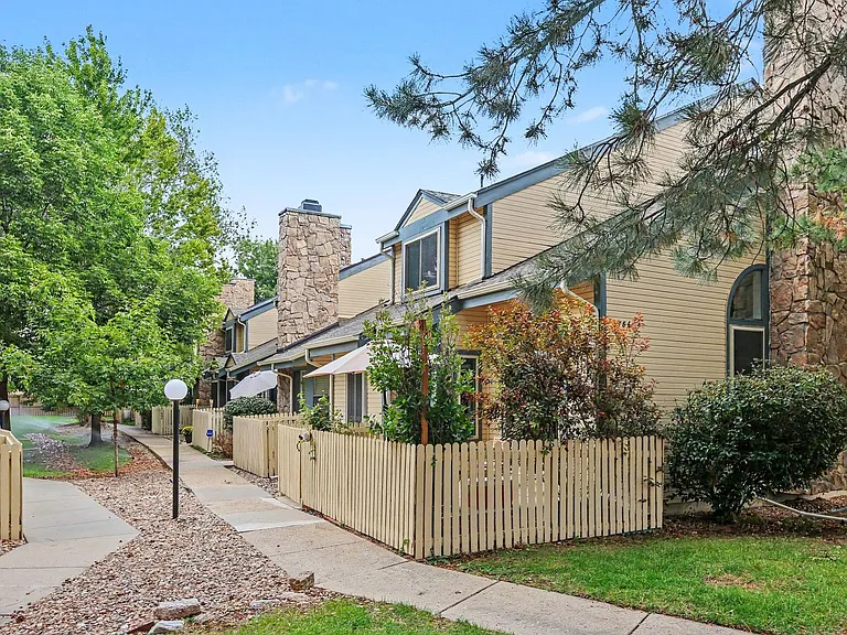 8786 Allison Dr #B — Photo 1