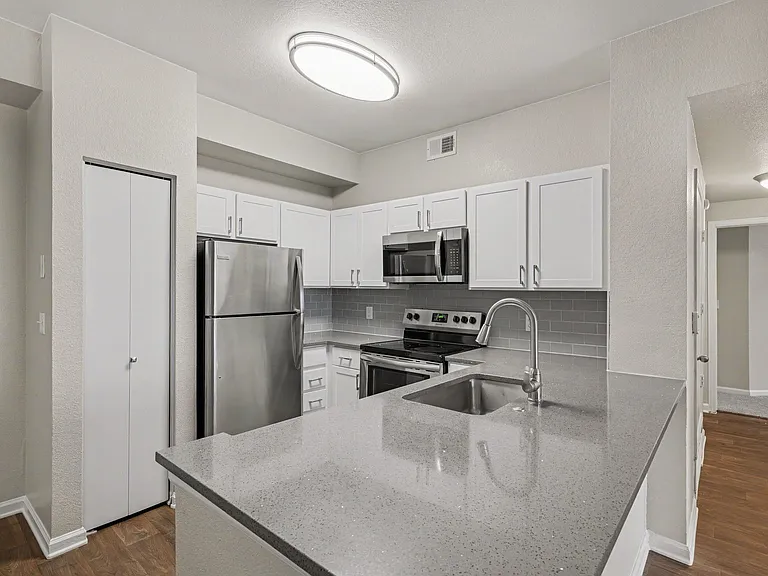 Ridgescape at Highlands Ranch — Photo 4