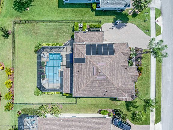 5th image of 3704 Gatwick Manor Ln