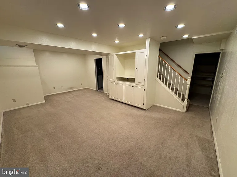 12827 Framingham Ct — Photo 15