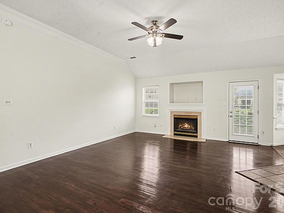 4th image of 9411 Misty Arbor Way