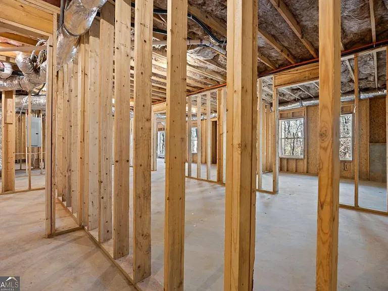 360 Ansley Dr — Photo 32