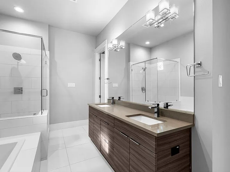 1621 Wheeler St #E — Photo 25