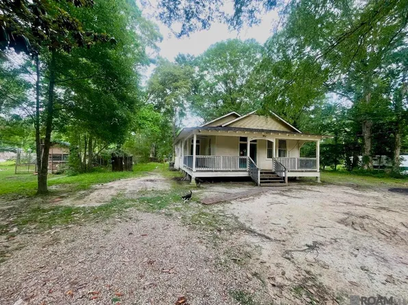 24516 Larry Dr, Denham Springs, LA 70726