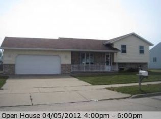 1019 W Florida Ave, Little Chute, WI 54140