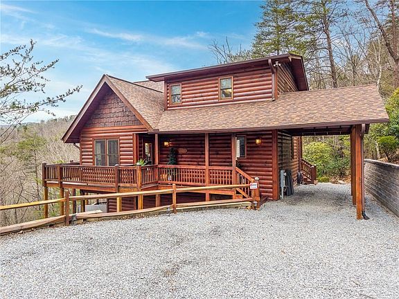 2nd image of 411 Ridge Trl