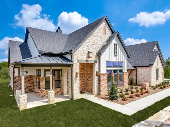 2047 Woodland Rd, Weatherford, TX 76088