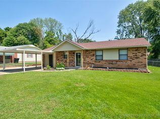 302 National Blvd, Fort Gibson, OK 74434
