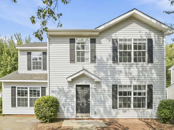 10512 Wilson Glen Dr, Charlotte, NC 28214