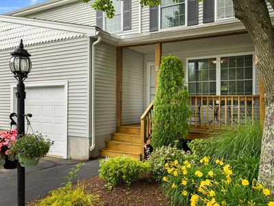 48 Finch Rd APT 2, Raynham, MA, 02767