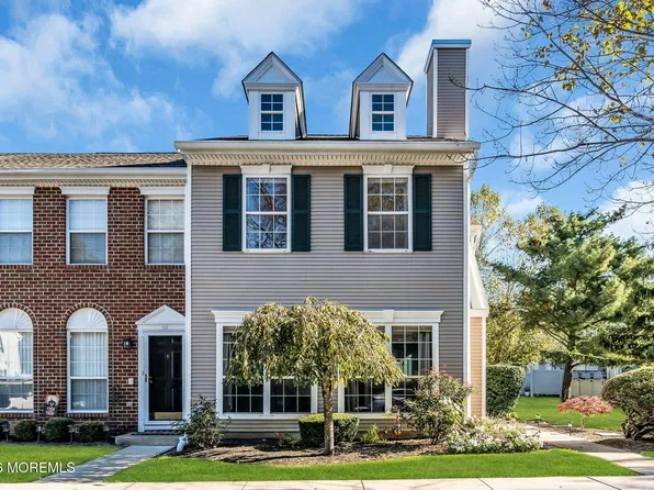112 Wood Duck Court, Freehold, NJ 07728